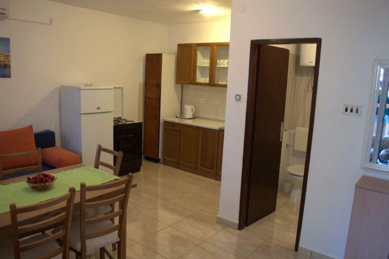 Apartments Mira Rogoznica  Dış mekan fotoğraf